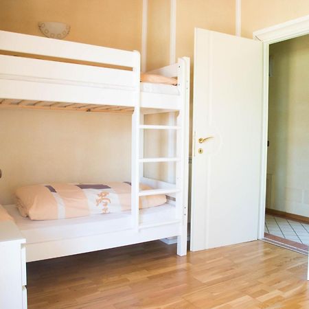 Guesthouse "Villa Tamas" ลีโมเนซุลการ์ดา ภายนอก รูปภาพ