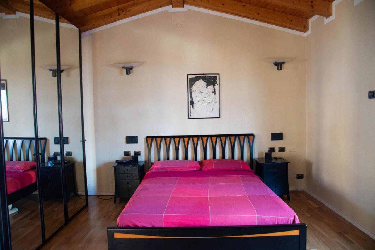 Guesthouse "Villa Tamas" ลีโมเนซุลการ์ดา ภายนอก รูปภาพ