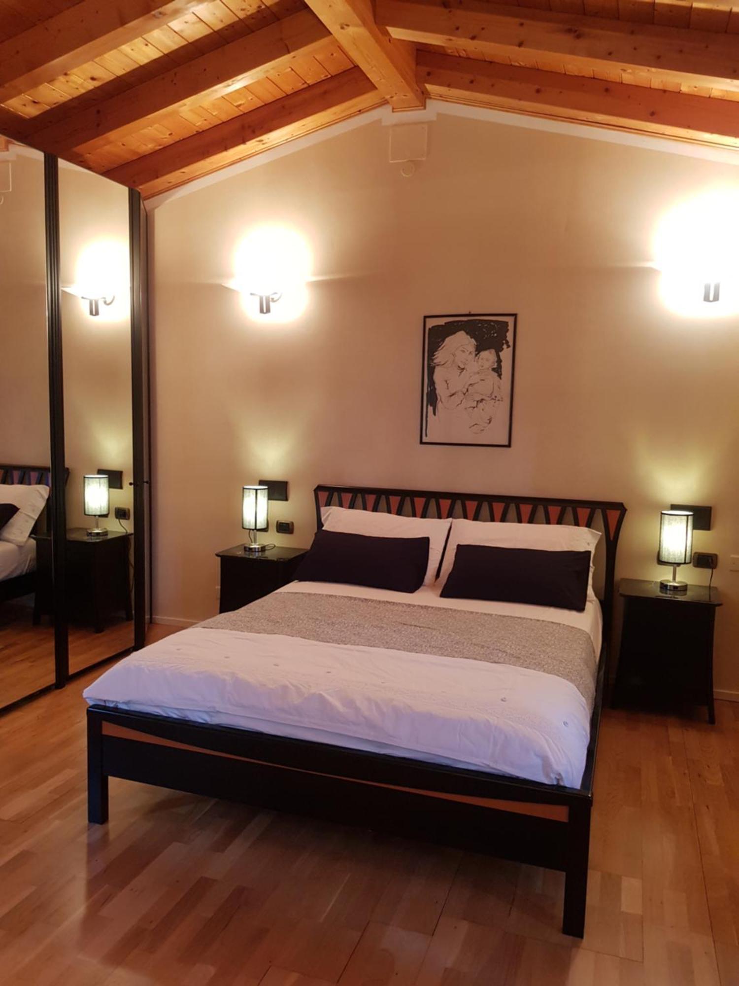 Guesthouse "Villa Tamas" ลีโมเนซุลการ์ดา ภายนอก รูปภาพ